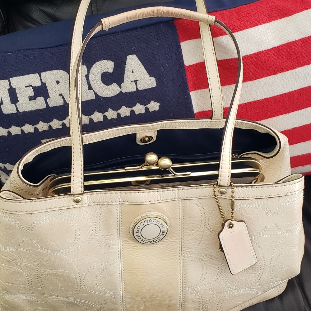 Coach bag - Picture 2 of 11